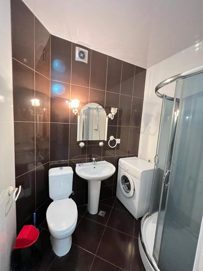 Apartamento Heart Of Boulvard Batumi Exterior foto